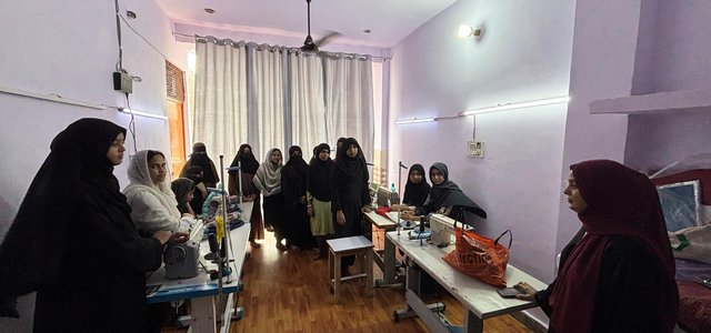 Women participate in Farheen Ansari’s stitching class at Sabaat.